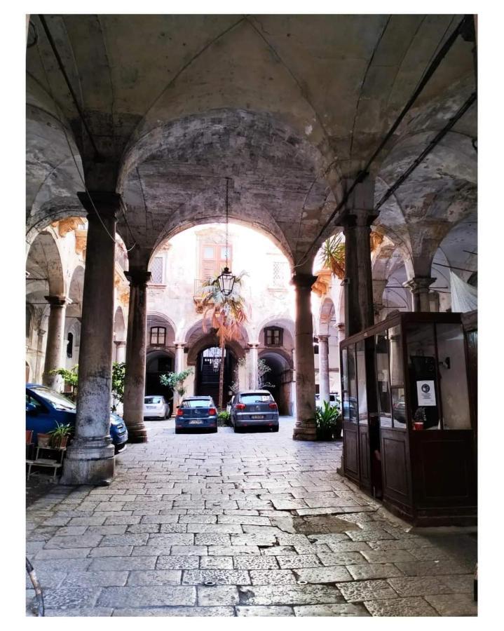 Palazzo Cuto Central Flat 巴勒莫 外观 照片